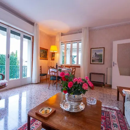 Διαμέρισμα Sleeps 4 Wifi